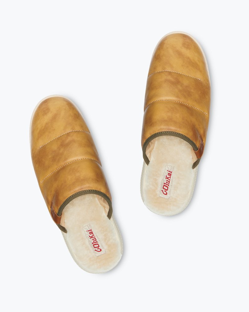 Tommy Bahama OluKai® Mua 'Ili Scuff Slippers