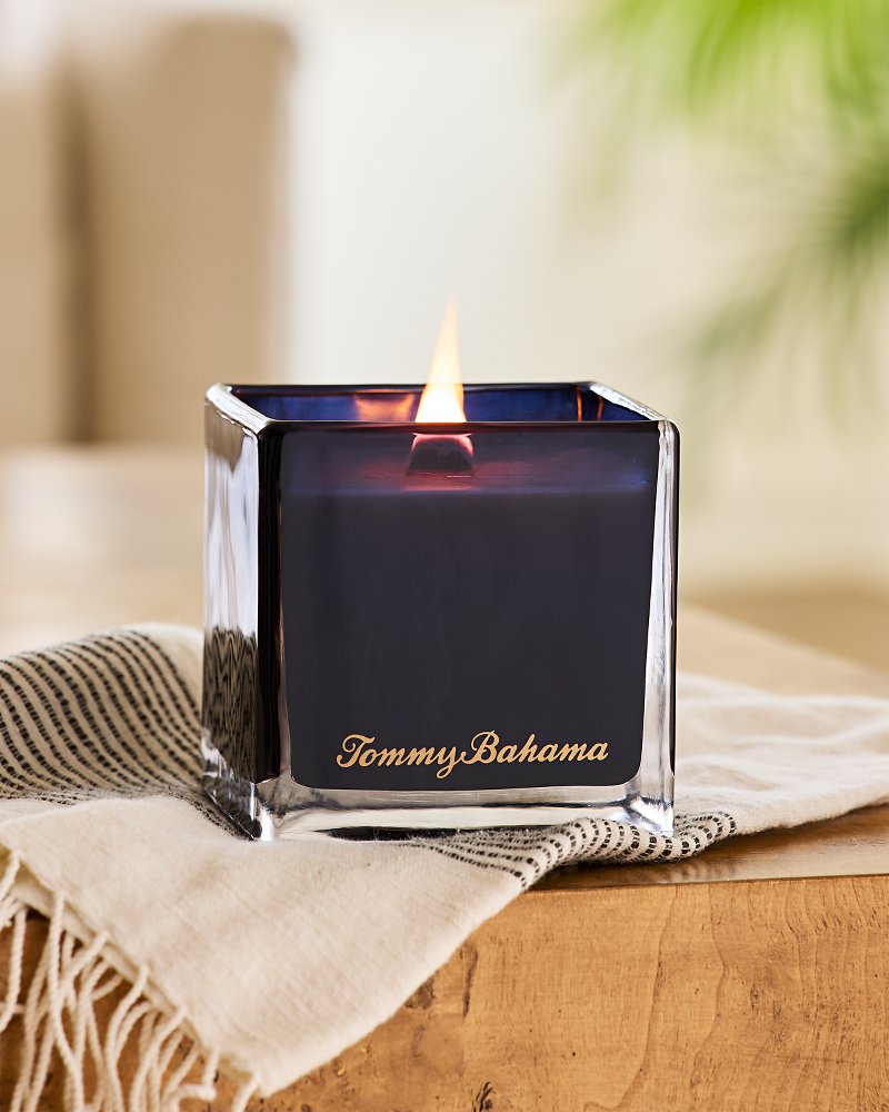 Tommy Bahama Island Blend 17.5-oz. Boxed Glass Candle
