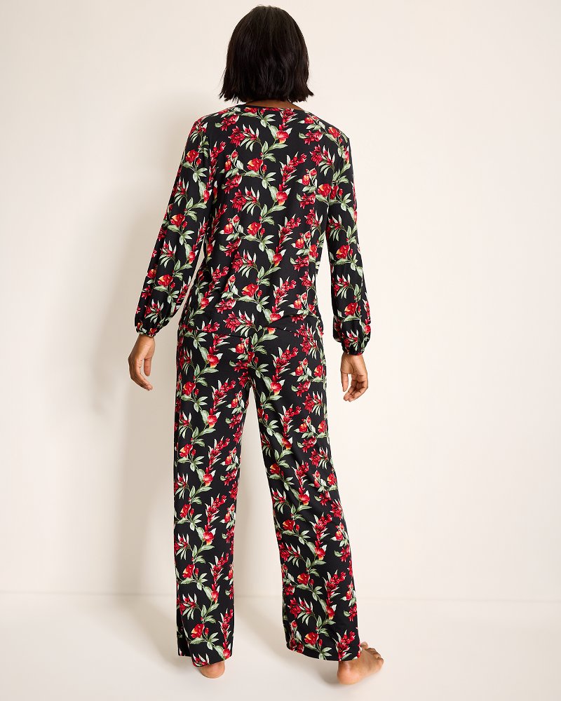 Tommy Bahama Jersey Split-Neck Long Sleeve & Pants Pajama Set