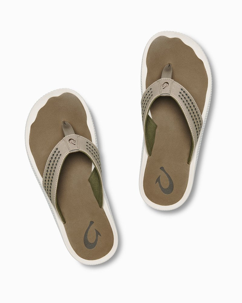Tommy Bahama OluKai® Ulele Sandals
