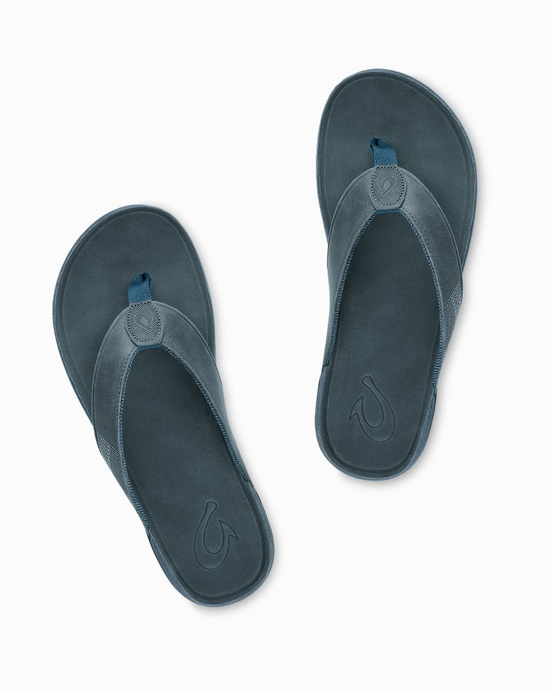 Tommy Bahama OluKai® Tuahine Sandals