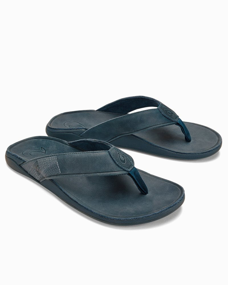 Tommy Bahama OluKai® Tuahine Sandals