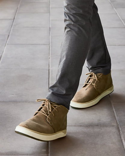 Tommy Bahama OluKai® Papaku 'Ili Chukka Boots