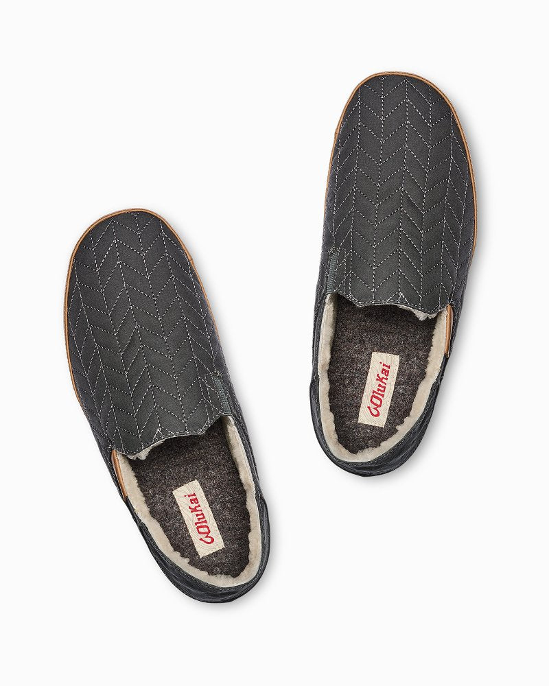 Tommy Bahama OluKai® Hanohano Slippers
