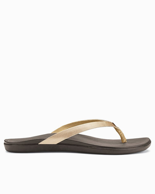 Tommy Bahama OluKai® Ho'ōpio Leather Sandals