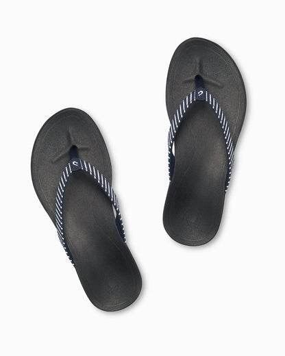 Tommy Bahama OluKai® Ho'ōpio Sandals