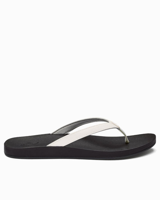 Tommy Bahama OluKai® Puawe Sandals
