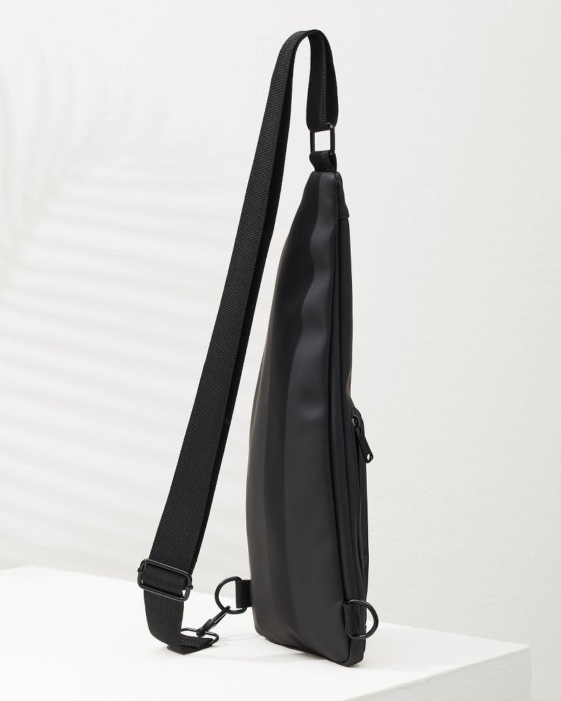 Tommy Bahama Hudson Black Sling Bag