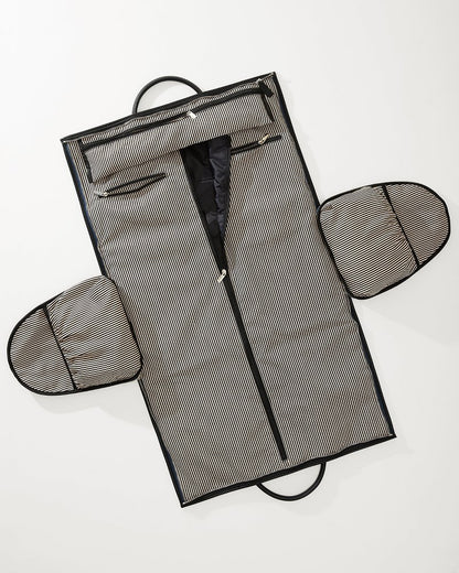 Tommy Bahama Siena 2-in-1 Garment Duffel Bag