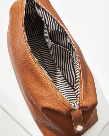 Tommy Bahama Croft Dopp Kit