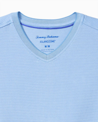 Tommy Bahama Big & Tall Coastal Crest IslandZone® V-Neck Shirt