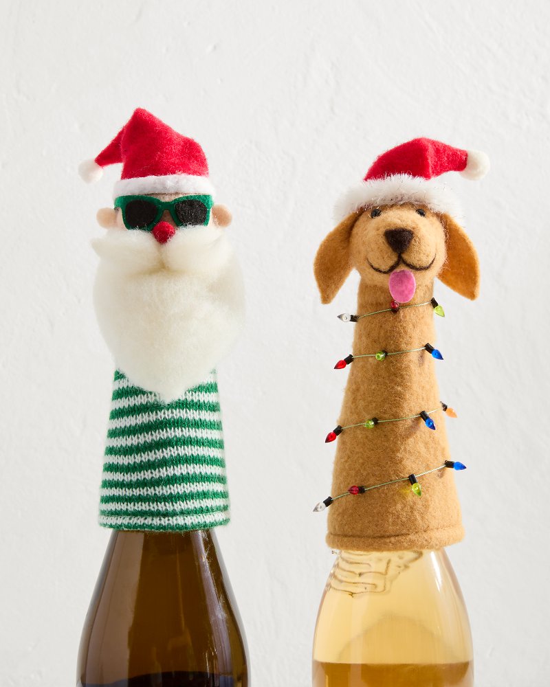 Tommy Bahama Santa & Retriever Bottle Topper Set