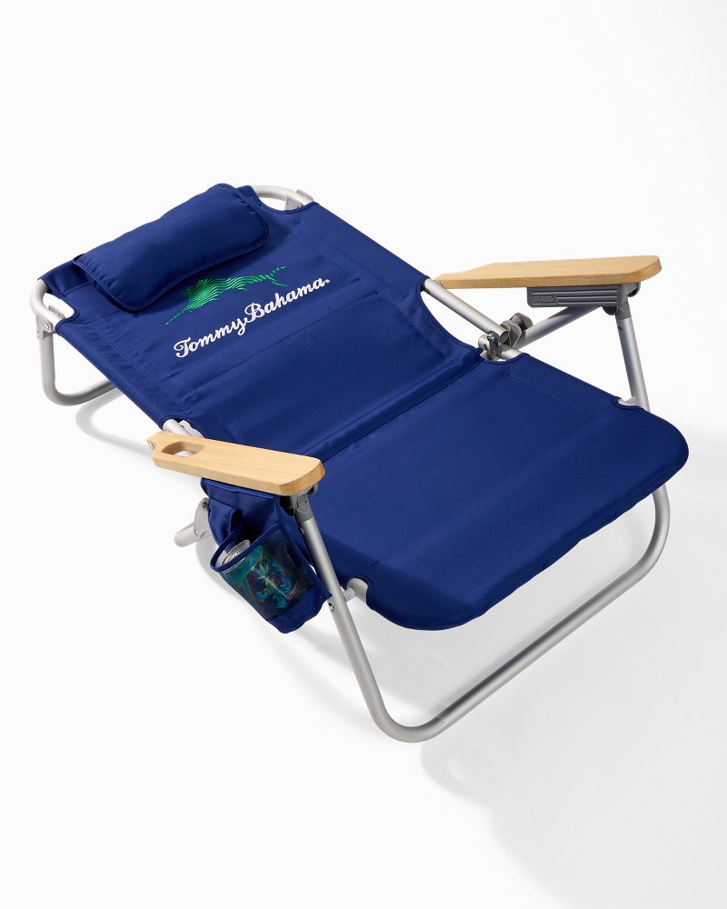 Tommy Bahama Tommy Bahama Wavy Marlin Deluxe Backpack Beach Chair