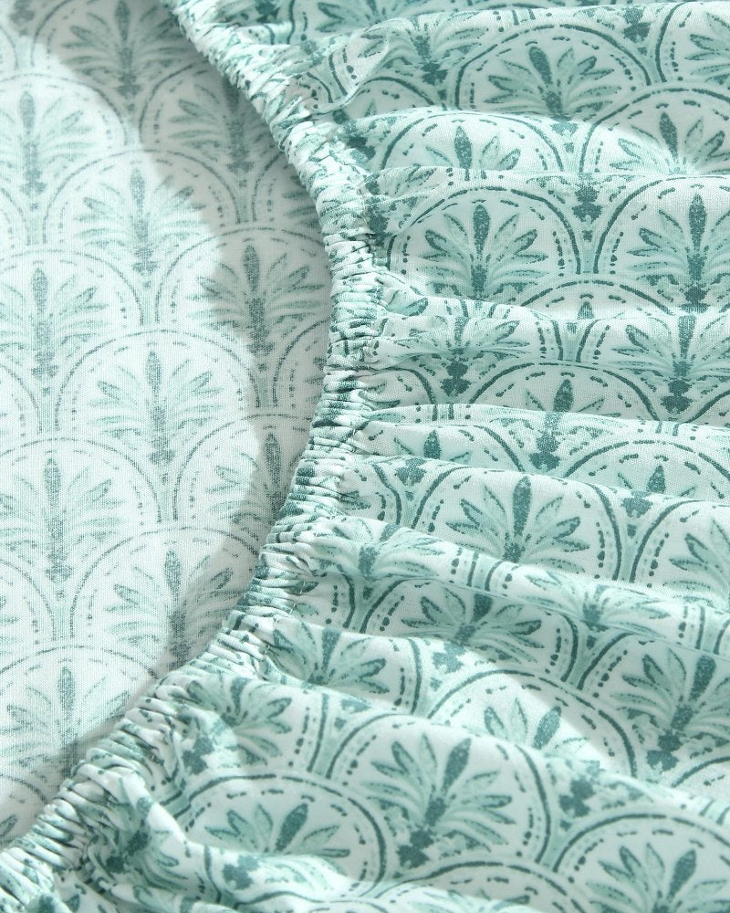 Tommy Bahama Coastal Batik Green 4-Piece King Sheet Set