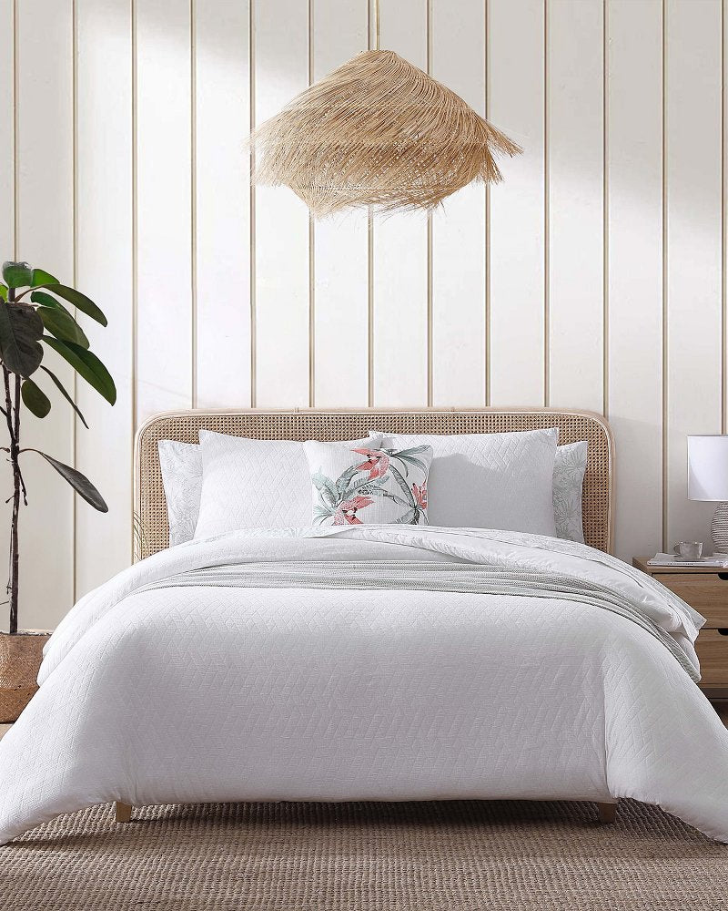 Tommy Bahama Wicker Woven 3-Piece King Comforter Set