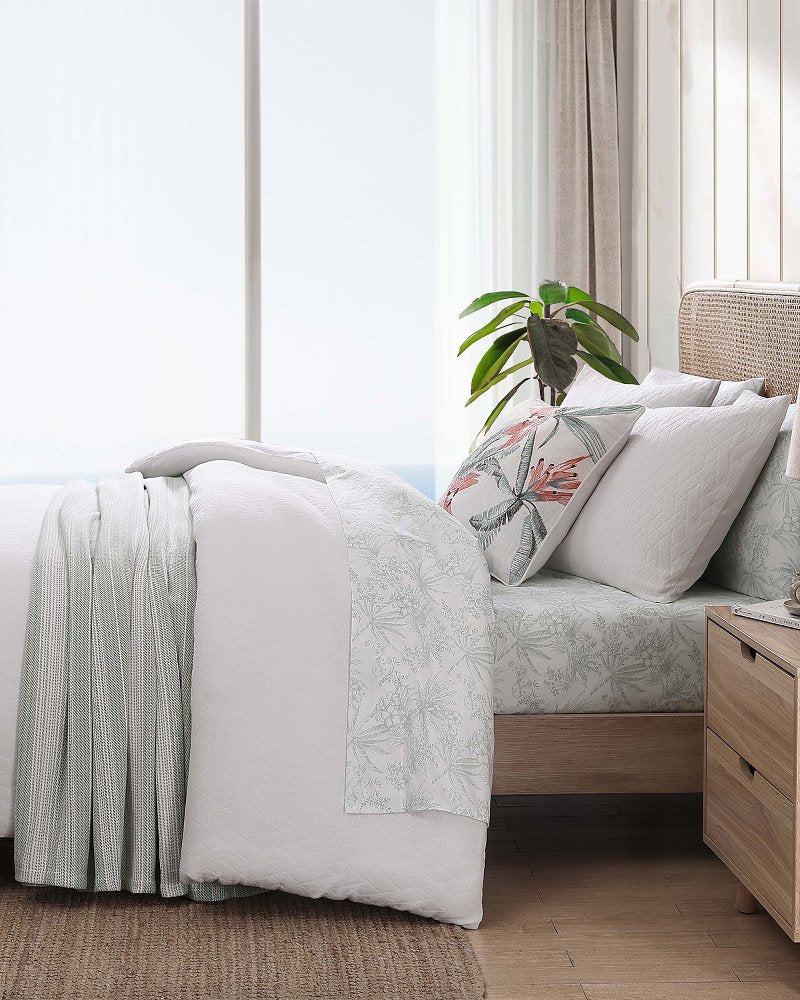 Tommy Bahama Wicker Woven 3-Piece King Comforter Set