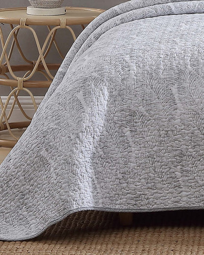 Tommy Bahama Water Leaves 2-Piece Twin Quilt Set