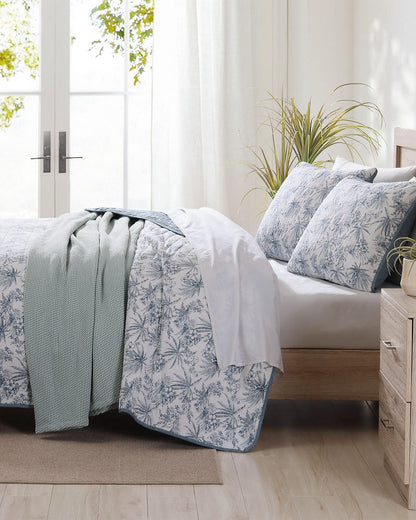 Tommy Bahama Pen and Ink Palm Reversible 2-Piece Twin Quilt Set