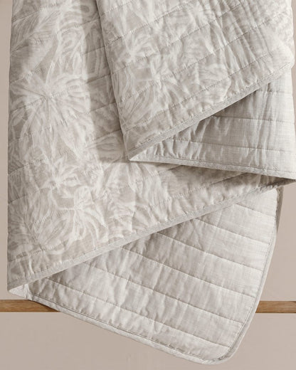 Tommy Bahama Ocean Deep Reversible 2-Piece Twin Quilt Set