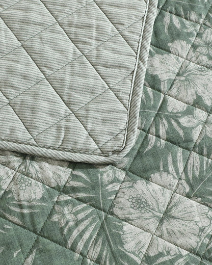 Tommy Bahama Hibiscus Jungle Reversible 3-Piece King Quilt Set