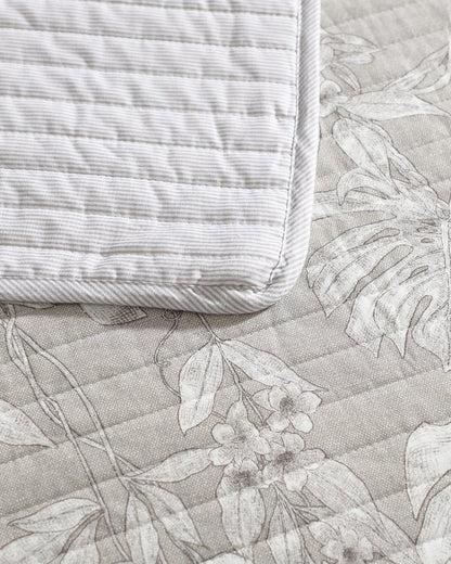 Tommy Bahama Jungle Toile Reversible 3-Piece Full/Queen Quilt Set