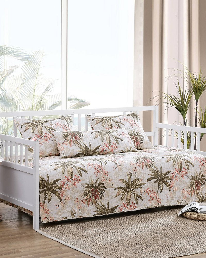 Tommy Bahama Bonny Cove 4-Piece Twin Quilt Daybed Cover Set