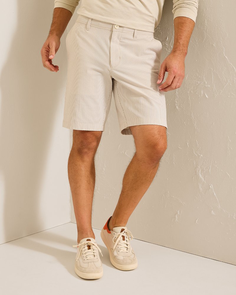 Tommy Bahama Nova Wave Seersucker Sand Stripe 9-Inch Shorts