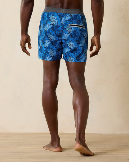Tommy Bahama Maui Breaker Palm Route 5-Inch Hybrid Shorts