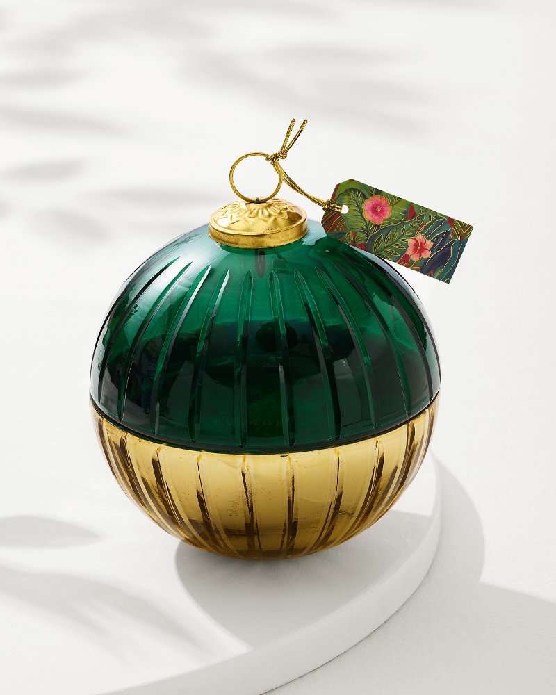 Tommy Bahama Evergreen 8.5-oz. Etched Ornament Candle