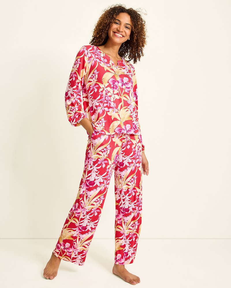 Tommy Bahama Jersey Split-Neck Long Sleeve & Pants Pajama Set